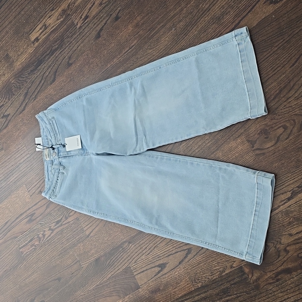 Wide leg jeans